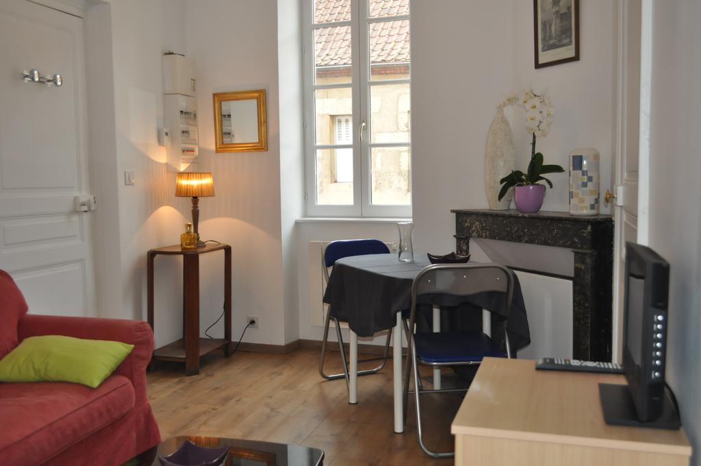L'Appartement D'Aymar 穆兰 外观 照片